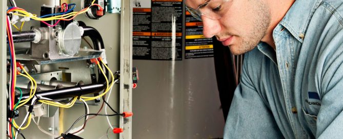 HVAC Technician Image